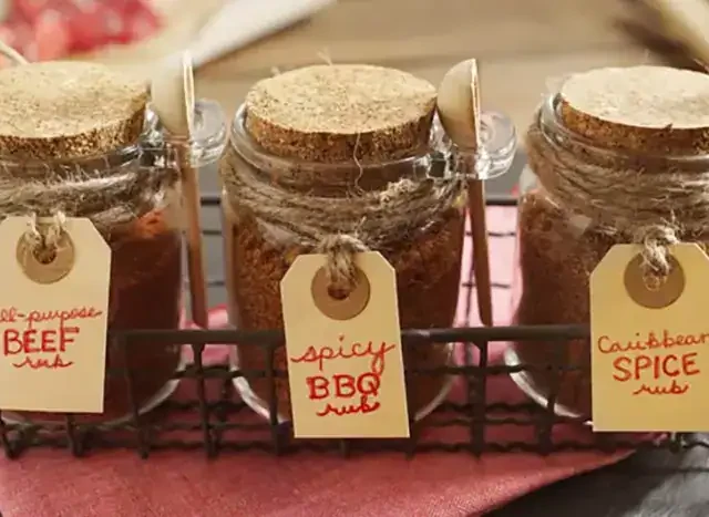 Spice rubs in jars