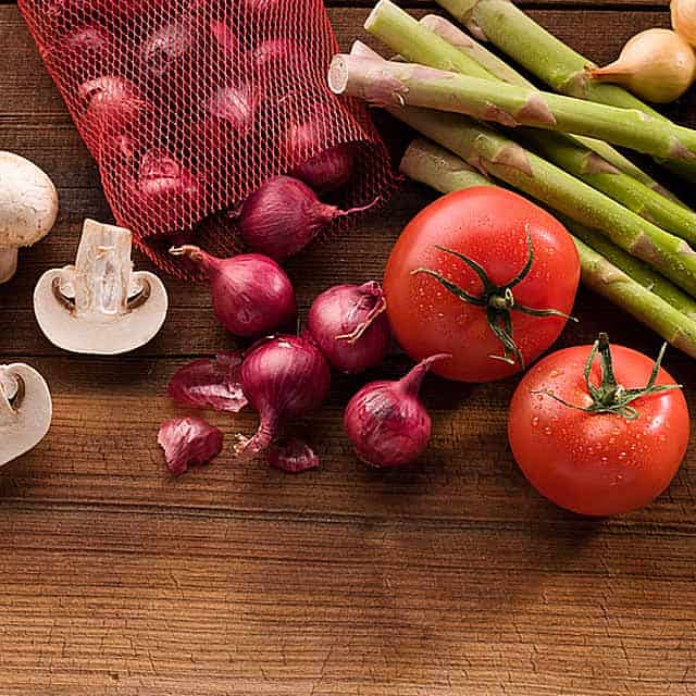 Mushrooms, asparagus, tomatoes and red onion