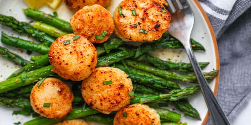 Scallops on a serving platter