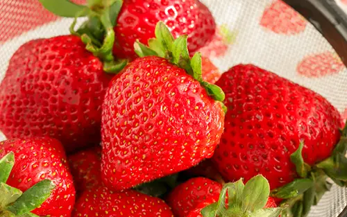 Hydrating Fruits, Veggies & Sips
