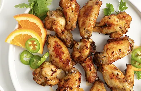 Cooked chicken Wings