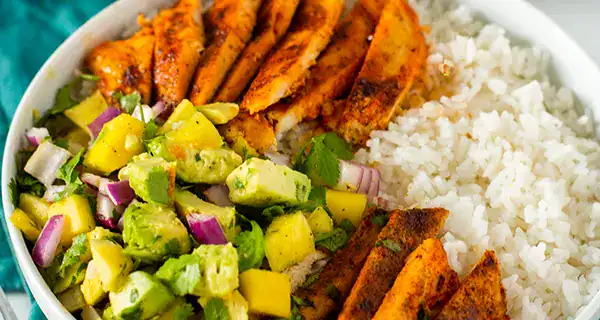 Meal of the Week: Sriracha Honey Chicken with Tropical Relish